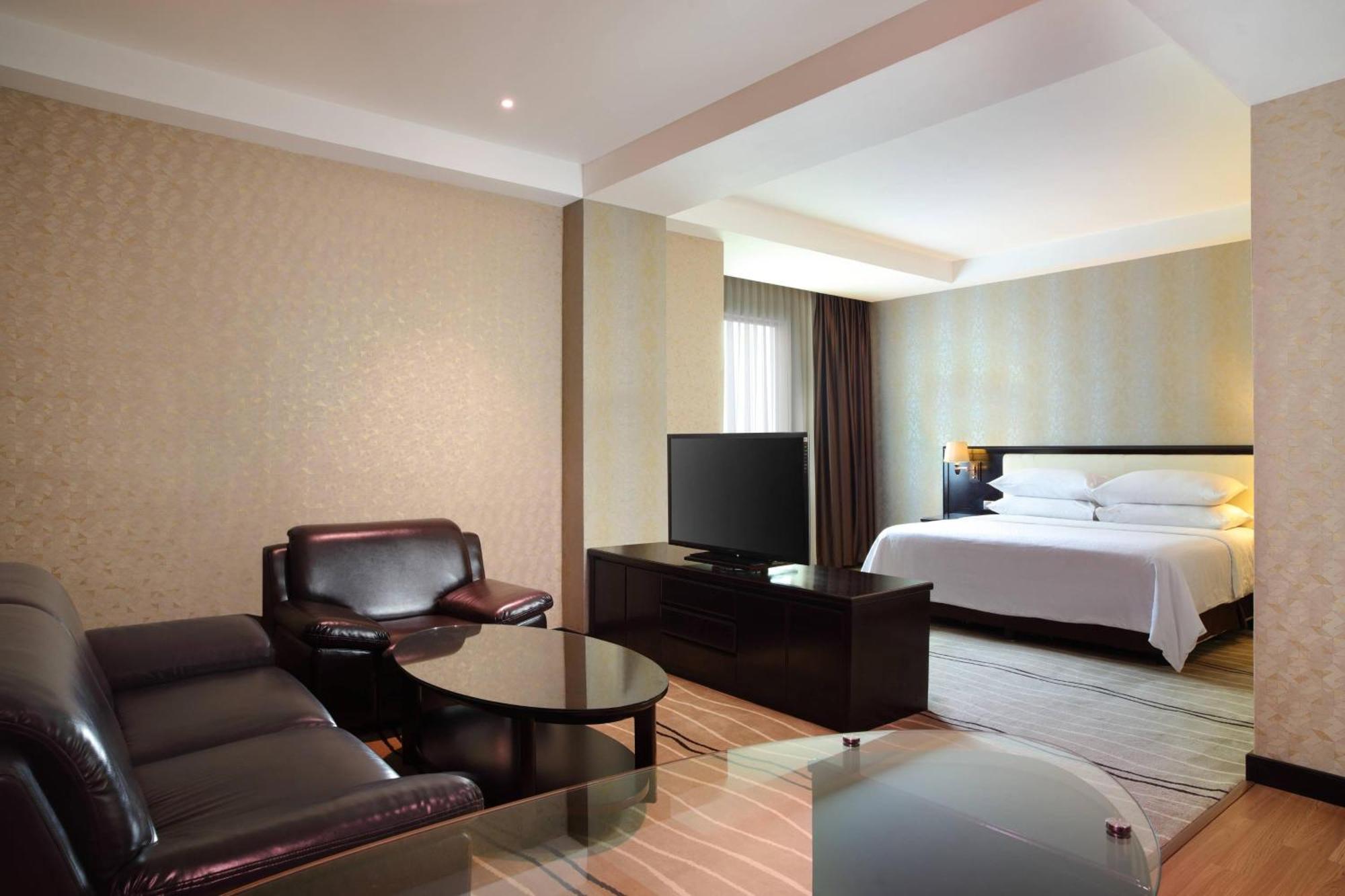 Four Points By Sheraton Medan Ngoại thất bức ảnh