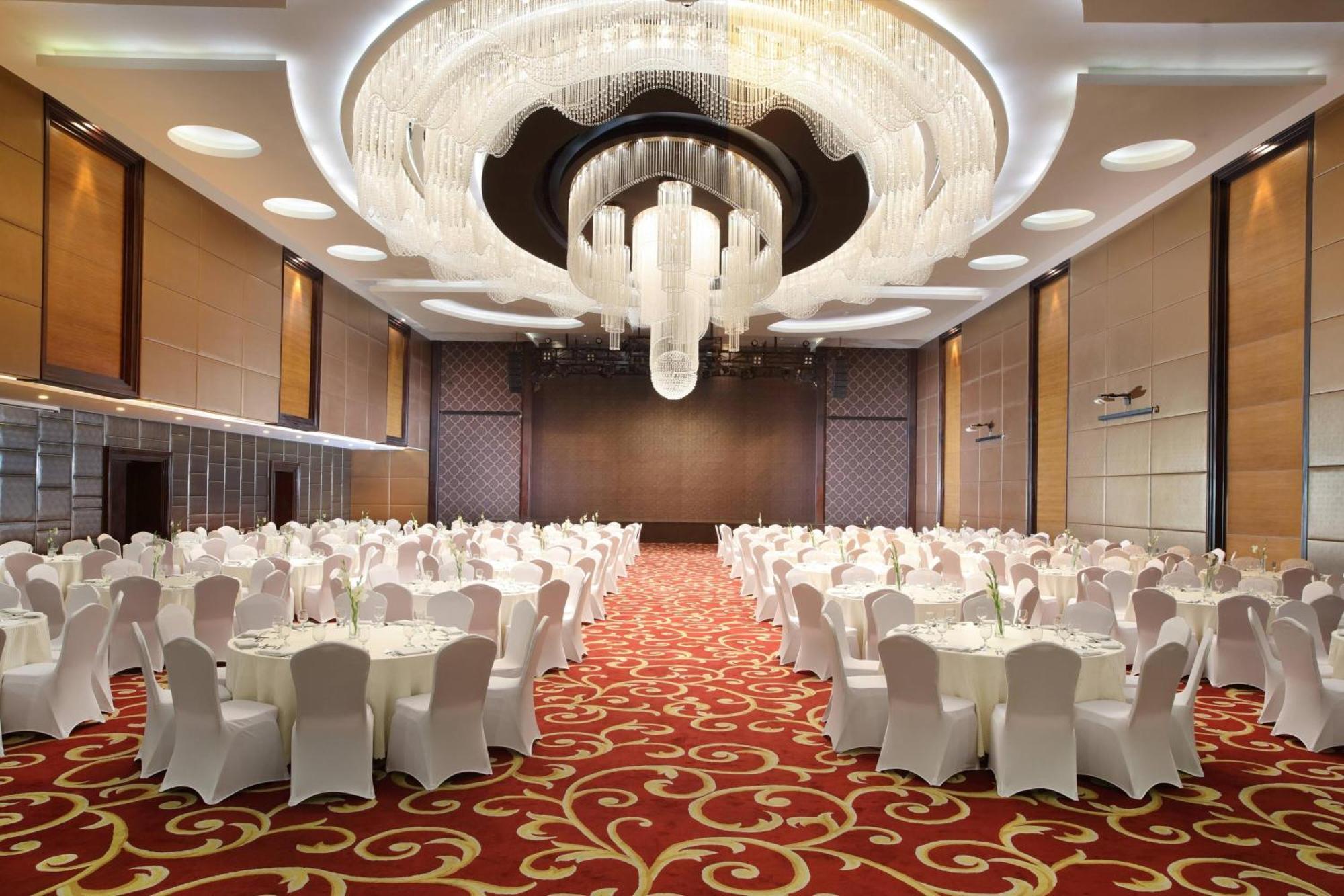 Four Points By Sheraton Medan Ngoại thất bức ảnh