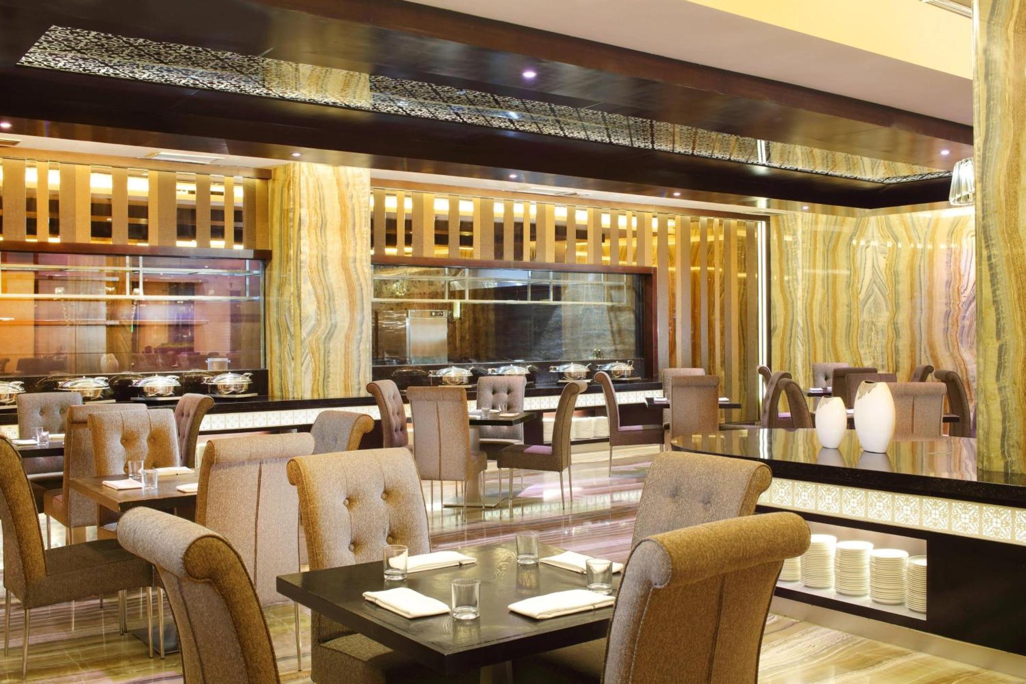 Four Points By Sheraton Medan Ngoại thất bức ảnh